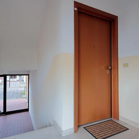 Casa San Giorgio Fiera Silenzioso Con Parcheggio Gratuito דירה